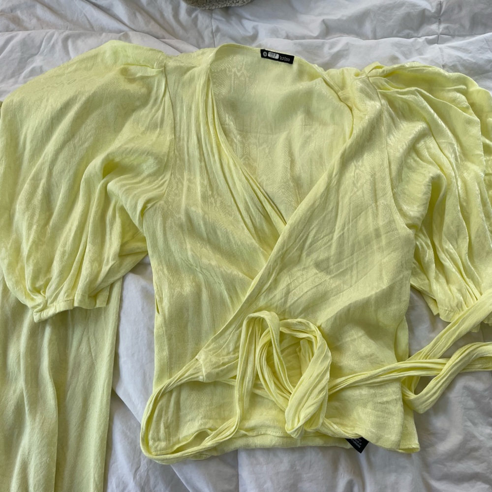 Krista Top - image 3